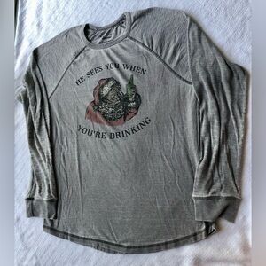 Lucky Brand Men’s Christmas “He Sees you when you’re drinking” Venice Burnout